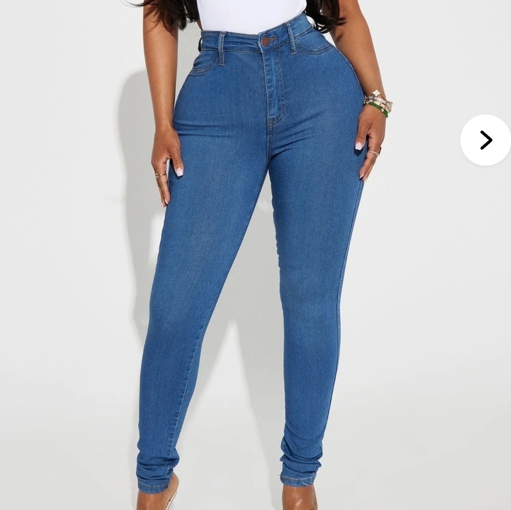 Fashion Nova Blue Slim Jeans with Faded Detailing​​